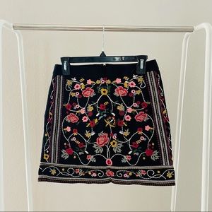 Embroidered skirt